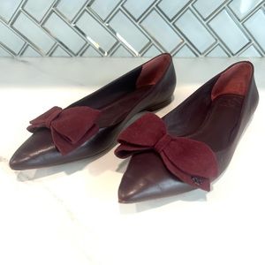 TORY BURCH MAROON LEATHER FLATS WITH SUEDE BOWS  SIZE 7.5M